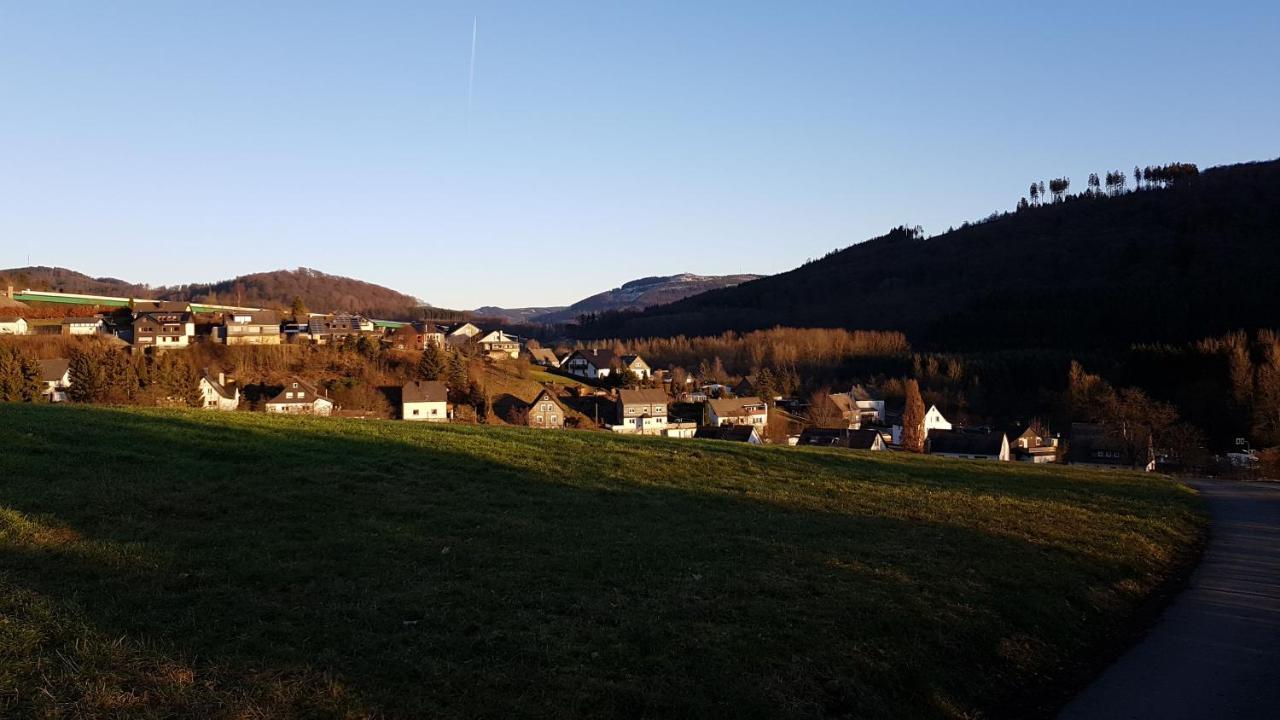 Ferienwohnung Mueller Bestwig Buitenkant foto